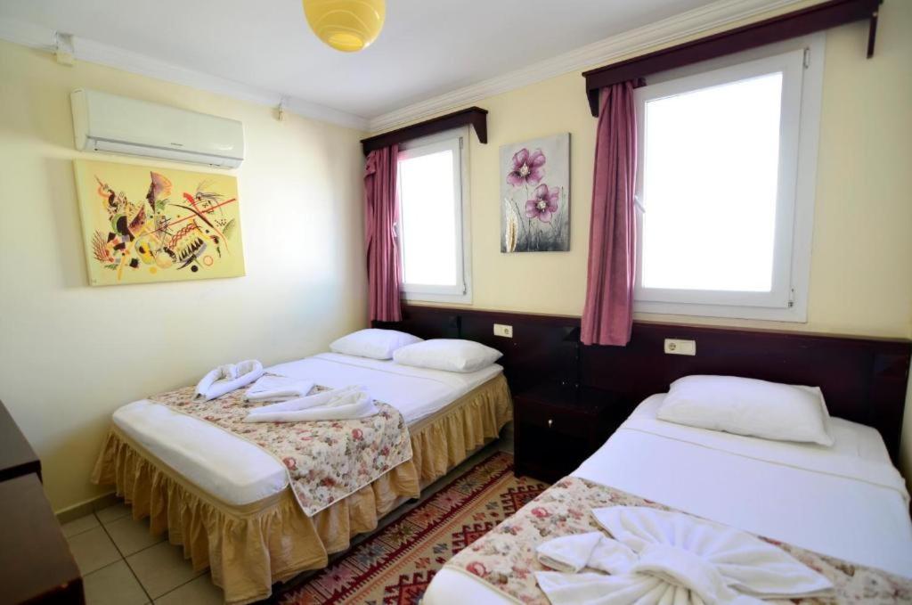 Sevin Hotel Pension Bodrum ภายนอก รูปภาพ